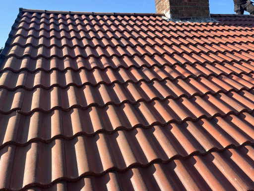 Roofer Banbury Lg Roofing And Upvc 08 Medium
